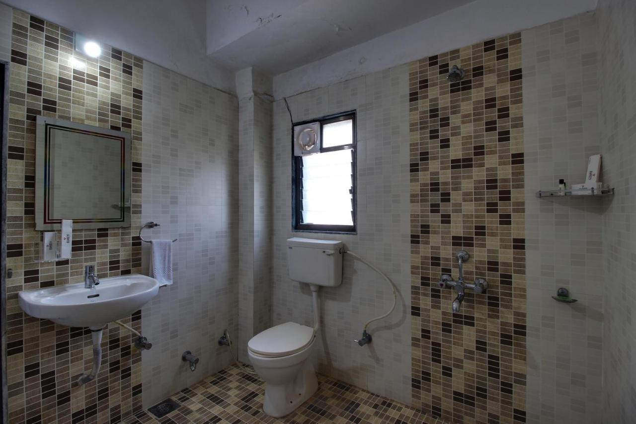 Times Raj Mahal Hotel Nāthdwāra Extérieur photo